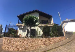 Foto 1 de Casa com 3 Quartos à venda, 299m² em Panazzolo, Caxias do Sul