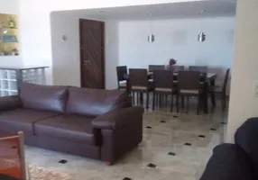 Foto 1 de Apartamento com 3 Quartos à venda, 164m² em Vila Tupi, Praia Grande