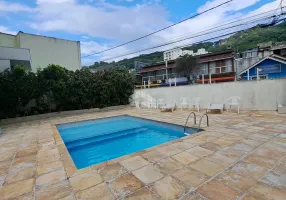 Foto 1 de Apartamento com 3 Quartos à venda, 80m² em Centro, Florianópolis