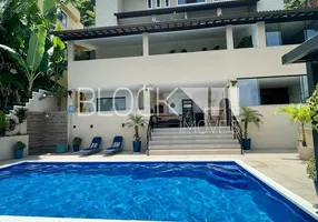 Foto 1 de Casa de Condomínio com 6 Quartos para venda ou aluguel, 578m² em Vargem Pequena, Rio de Janeiro