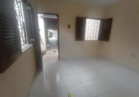 Foto 1 de Casa com 1 Quarto para alugar, 50m² em Manuel Sátiro, Fortaleza