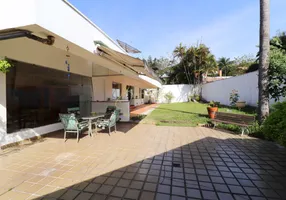Foto 1 de Sobrado com 4 Quartos para alugar, 800m² em Jardim Cordeiro, São Paulo
