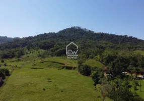 Foto 1 de Fazenda/Sítio com 3 Quartos à venda, 130m² em Jaraguá 84, Jaraguá do Sul