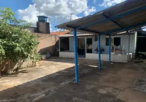 Foto 1 de Casa com 3 Quartos à venda, 140m² em Centro, Marituba