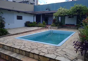 Foto 1 de Casa com 3 Quartos para alugar, 280m² em Guabirotuba, Curitiba