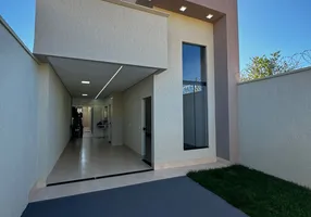 Foto 1 de Casa com 3 Quartos à venda, 102m² em Jardim das Hortênsias, Goiânia