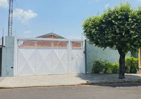 Foto 1 de Casa com 3 Quartos à venda, 350m² em Betel, Marília