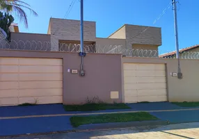 Foto 1 de Casa com 3 Quartos à venda, 112m² em Residencial Havaí, Goiânia