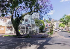 Foto 1 de Sobrado com 4 Quartos à venda, 90m² em Rio Branco, Porto Alegre