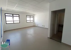 Foto 1 de Sala Comercial para alugar, 32m² em Vila Tibério, Ribeirão Preto