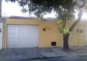 Foto 1 de Casa com 3 Quartos à venda, 120m² em Parque Manibura, Fortaleza