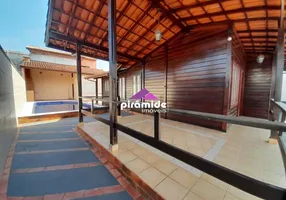 Foto 1 de Casa com 4 Quartos à venda, 100m² em Porto Novo, Caraguatatuba