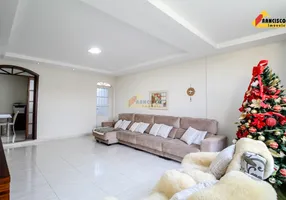 Foto 1 de Casa com 8 Quartos à venda, 630m² em Sao Sebastiao, Divinópolis