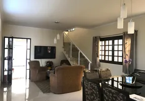Foto 1 de Casa com 3 Quartos à venda, 436m² em Vila Santa Rosa, Jandira