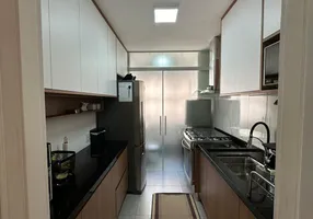 Foto 1 de Apartamento com 2 Quartos à venda, 75m² em Vila Sofia, São Paulo