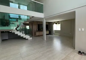 Foto 1 de Casa com 3 Quartos à venda, 380m² em Vilas do Atlantico, Lauro de Freitas
