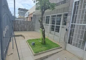 Foto 1 de Casa com 4 Quartos à venda, 90m² em Suíssa, Aracaju