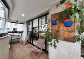 Foto 1 de Apartamento com 3 Quartos à venda, 264m² em Boqueirão, Santos