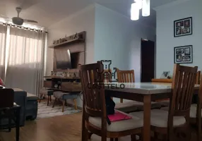 Foto 1 de Apartamento com 3 Quartos à venda, 77m² em Jardim Adriana I, Londrina