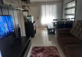 Foto 1 de Sobrado com 3 Quartos à venda, 77m² em Jardim Santa Maria, São Paulo