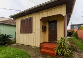 Foto 1 de Casa com 2 Quartos à venda, 360m² em Fátima, Canoas