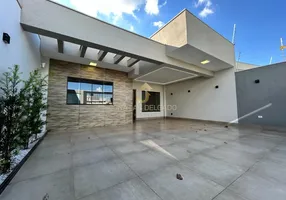 Foto 1 de Casa com 3 Quartos à venda, 112m² em Bom Jardim, Maringá