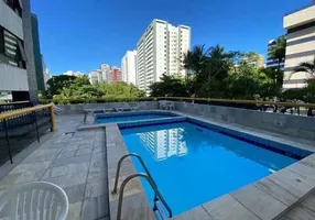 Foto 1 de Apartamento com 4 Quartos à venda, 212m² em Pituba, Salvador