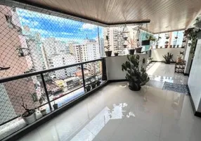 Foto 1 de Apartamento com 3 Quartos à venda, 140m² em Itapuã, Vila Velha