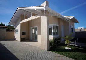 Foto 1 de Casa com 3 Quartos à venda, 70m² em Ingleses do Rio Vermelho, Florianópolis