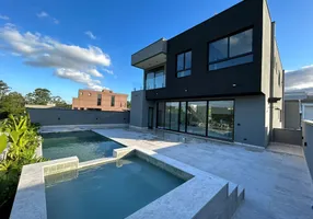 Foto 1 de Casa de Condomínio com 4 Quartos à venda, 460m² em Granja Viana, Cotia