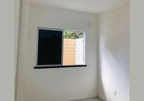 Foto 1 de Casa de Condomínio com 2 Quartos à venda, 64m² em Guagiru, Caucaia