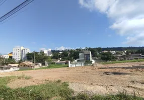 Foto 1 de Lote/Terreno para alugar, 1600m² em Mina Brasil, Criciúma