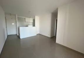 Foto 1 de Apartamento com 3 Quartos para alugar, 76m² em Interlagos, São Paulo