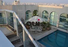 Foto 1 de Cobertura com 4 Quartos à venda, 600m² em Moema, São Paulo