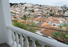 Foto 1 de Casa com 3 Quartos à venda, 258m² em Jardim Bela Vista, Jacareí