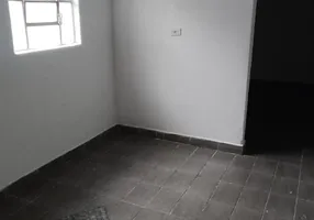 Foto 1 de Casa com 1 Quarto para alugar, 35m² em Vila Guarani, São Paulo