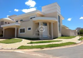 Foto 1 de Casa de Condomínio com 4 Quartos à venda, 375m² em Swiss Park, Campinas