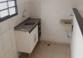 Foto 1 de Casa com 1 Quarto para venda ou aluguel, 50m² em Boca do Rio, Salvador