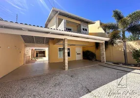 Foto 1 de Casa com 4 Quartos à venda, 230m² em Sapiranga, Fortaleza