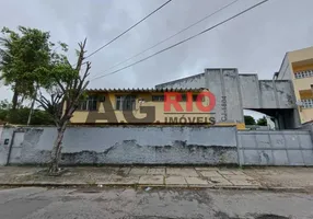 Foto 1 de Galpão/Depósito/Armazém para alugar, 900m² em Rocha Miranda, Rio de Janeiro
