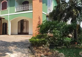 Foto 1 de Casa com 4 Quartos à venda, 230m² em Parque Assunção, Taboão da Serra