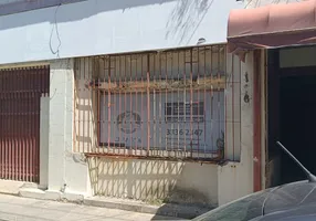 Foto 1 de Casa com 4 Quartos à venda, 200m² em Centro, Maceió