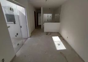 Foto 1 de Casa de Condomínio com 2 Quartos à venda, 52m² em Residencial Lago Azul, Uberlândia