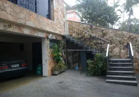 Foto 1 de Sobrado com 4 Quartos à venda, 400m² em Jardim Leonor, São Paulo