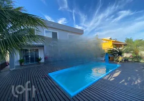 Foto 1 de Casa de Condomínio com 5 Quartos à venda, 226m² em Canasvieiras, Florianópolis