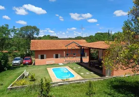 Foto 1 de Fazenda/Sítio com 3 Quartos à venda, 219m² em Jardim Roseira de Cima, Jaguariúna