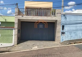 Foto 1 de Sobrado com 3 Quartos à venda, 141m² em Jardim Pacaembú, Jundiaí