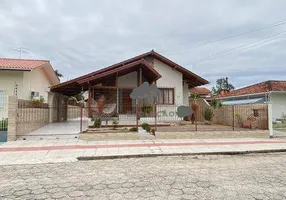 Foto 1 de Casa de Condomínio com 3 Quartos à venda, 240m² em Centro, Palhoça