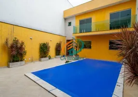 Foto 1 de Casa com 3 Quartos à venda, 176m² em Jardim Presidente Dutra, Guarulhos