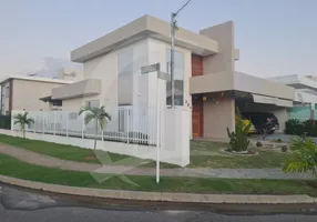 Foto 1 de Casa de Condomínio com 3 Quartos à venda, 320m² em Centro, Barra dos Coqueiros